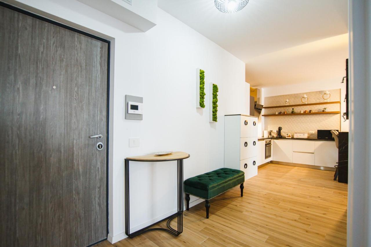 Magnificent Home At Prima Residence Oradea Bagian luar foto